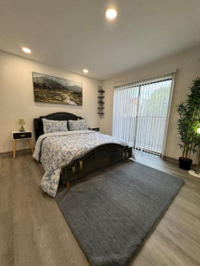 DOWNTOWN Dallas COZY ABODE 5 Min from Love Field 1BD
